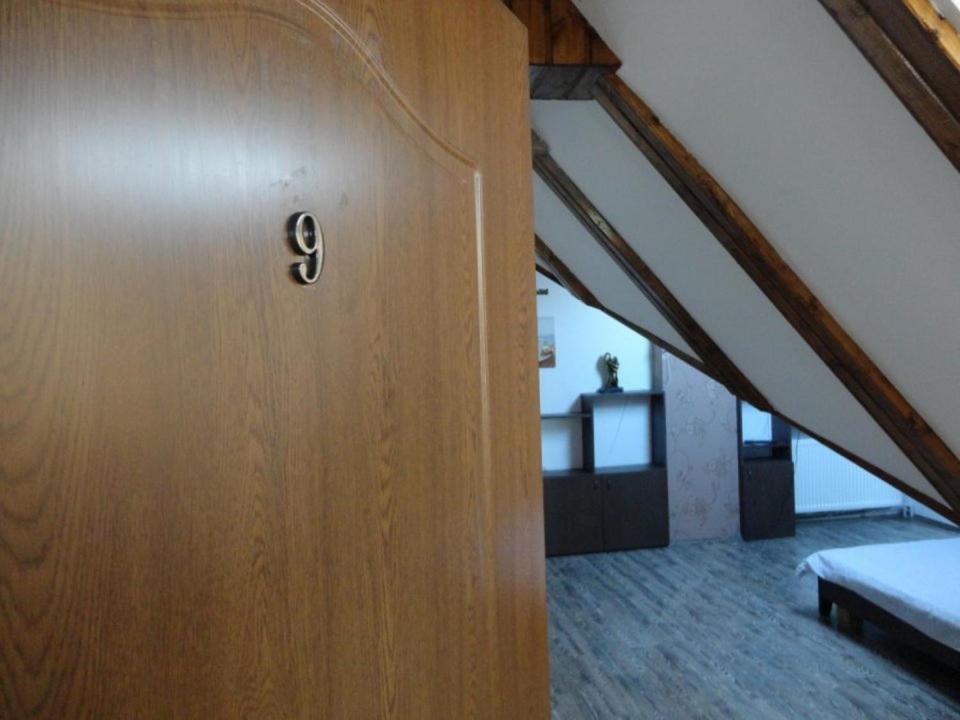 Hotel Quik Brašov Exteriér fotografie